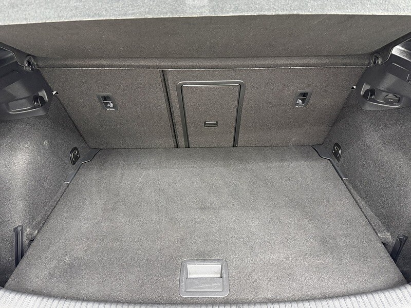 Used Volkswagen Golf 2018 for sale - 76707222: Photo 19