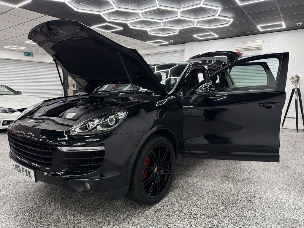 Used Porsche Cayenne 2018 for sale - 77232060: Photo 13