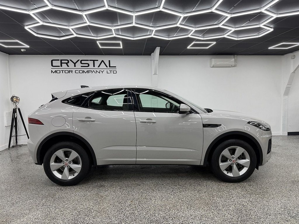 Used Jaguar E-Pace 2021 for sale - 77231874: Photo 2