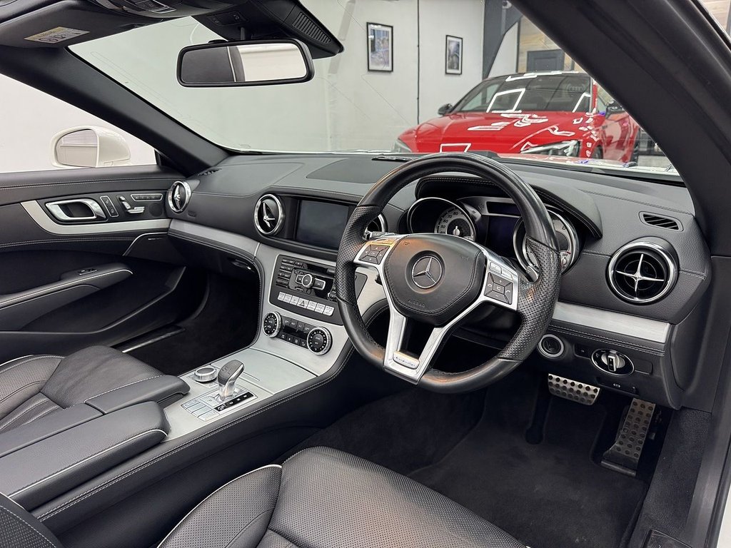 Used Mercedes-Benz SL 2015 for sale - 77195305: Photo 24