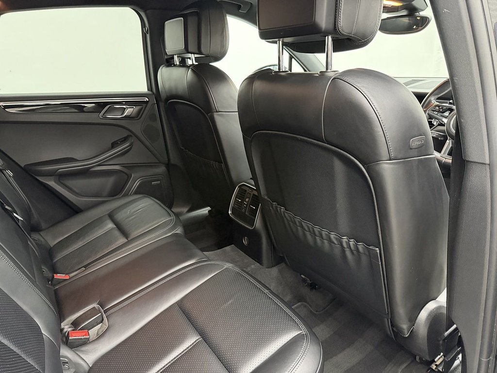 Used Porsche Macan 2017 for sale - 77195326: Photo 15