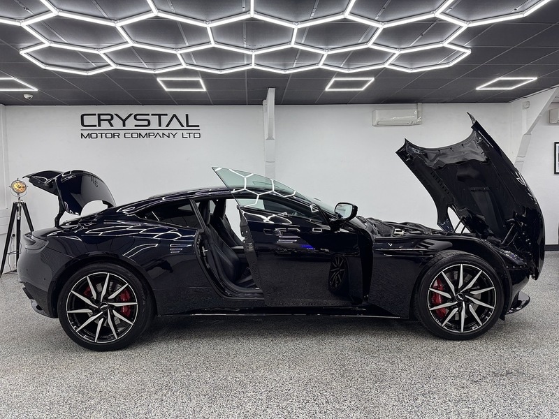 Used Aston Martin DB11 2019 for sale - 76707300: Photo 11