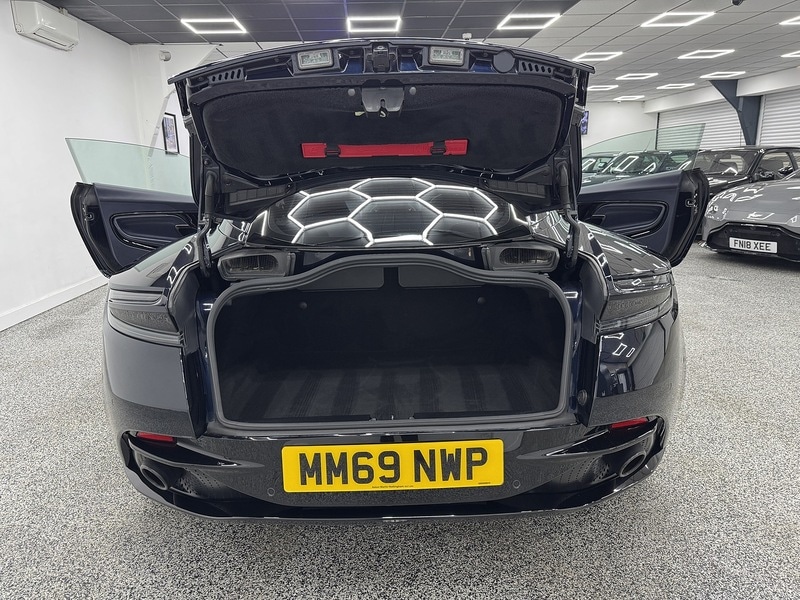 Used Aston Martin DB11 2019 for sale - 76707300: Photo 13