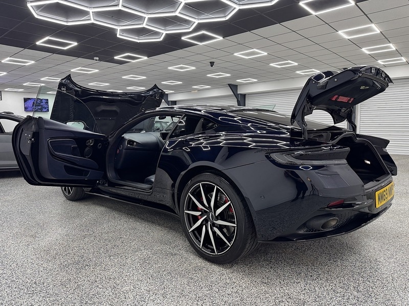 Used Aston Martin DB11 2019 for sale - 76707300: Photo 14