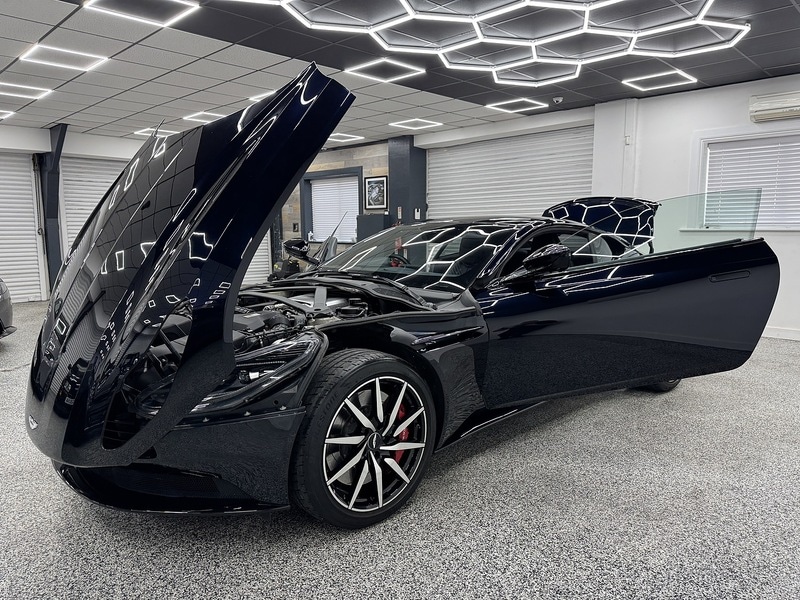 Used Aston Martin DB11 2019 for sale - 76707300: Photo 16