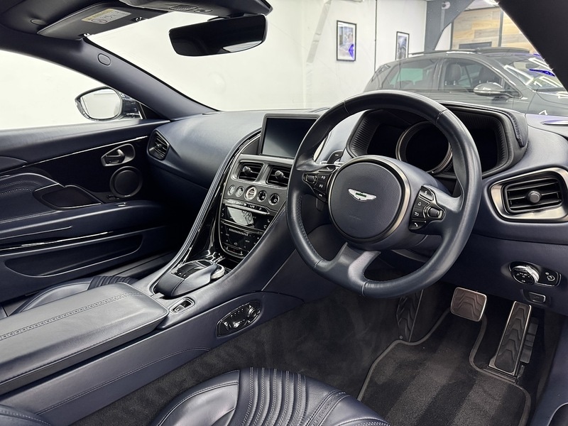 Used Aston Martin DB11 2019 for sale - 76707300: Photo 22