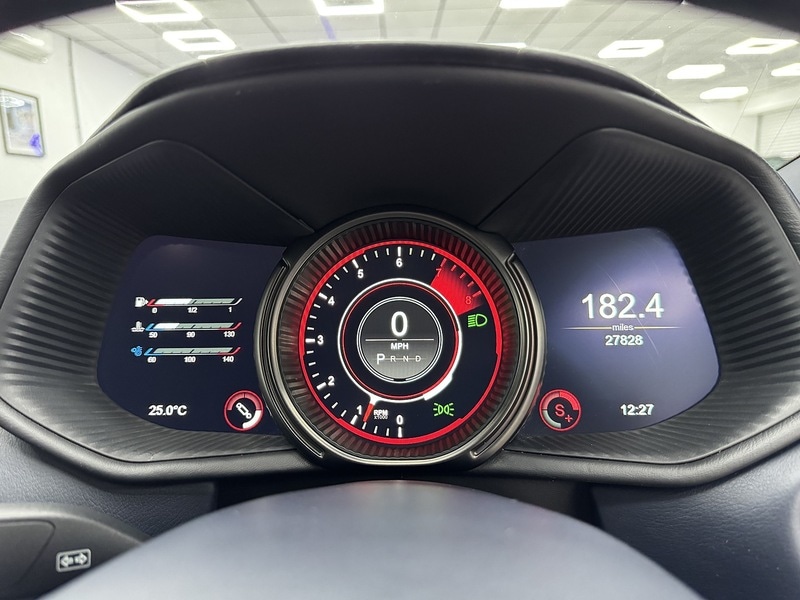 Used Aston Martin DB11 2019 for sale - 76707300: Photo 30