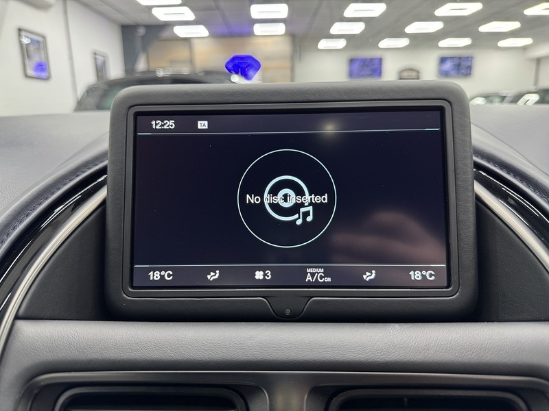 Used Aston Martin DB11 2019 for sale - 76707300: Photo 36