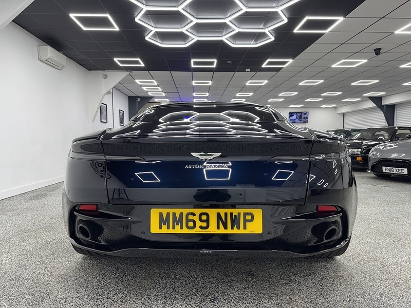 Used Aston Martin DB11 2019 for sale - 76707300: Photo 4