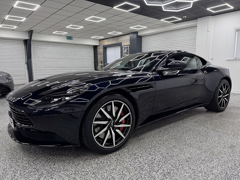 Used Aston Martin DB11 2019 for sale - 76707300: Photo 7