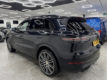 Used Porsche Cayenne 2020 for sale - 77083243: Photo