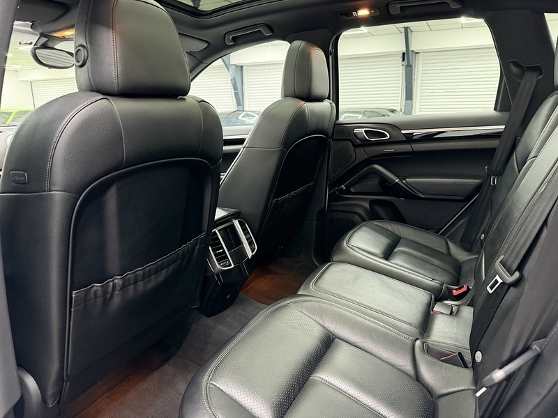 Used Porsche Cayenne 2016 for sale - 76707282: Photo 20