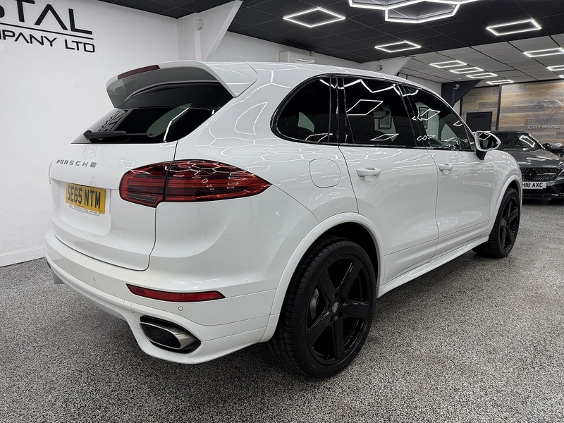 Used Porsche Cayenne 2016 for sale - 76707282: Photo 3