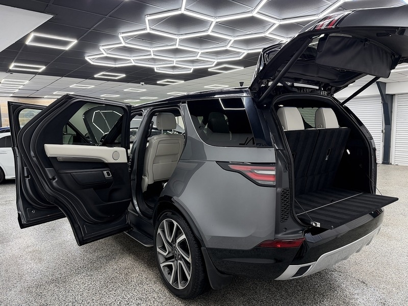 Used Land Rover Discovery 2017 for sale - 76669434: Photo 12