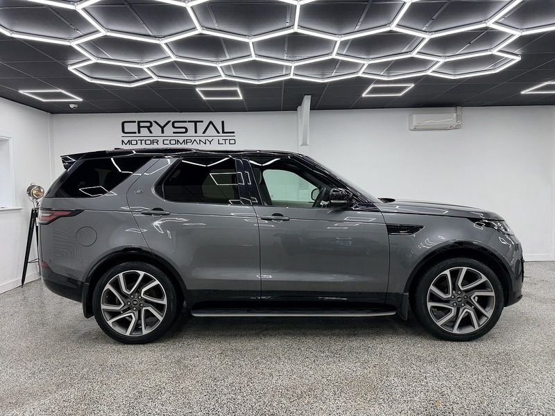 Used Land Rover Discovery 2017 for sale - 76669434: Photo 2