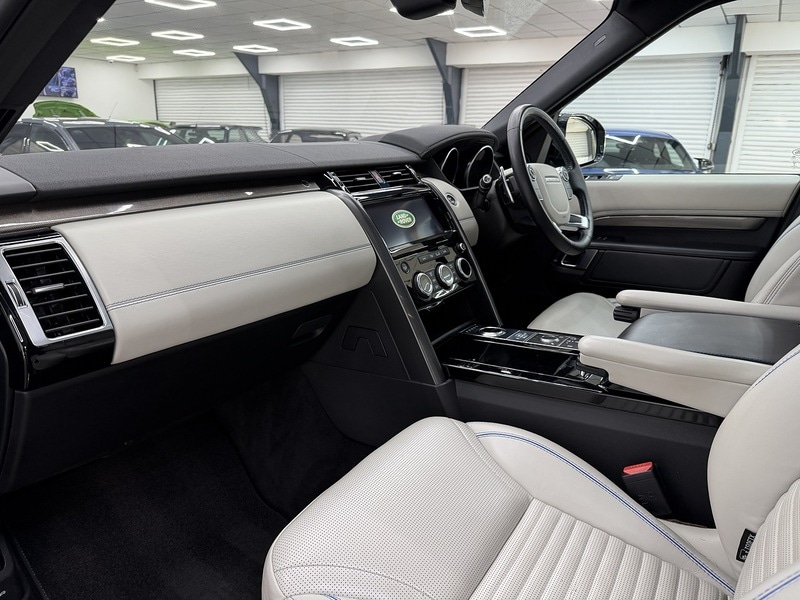 Used Land Rover Discovery 2017 for sale - 76669434: Photo 24