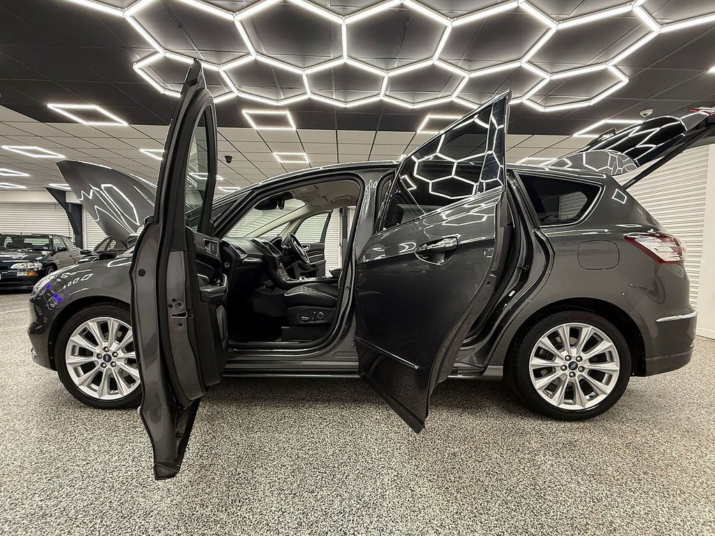 Used Ford S-Max 2019 for sale - 77231935: Photo 14