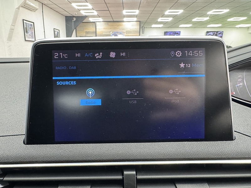 Used Peugeot 3008 2021 for sale - 76707227: Photo 28