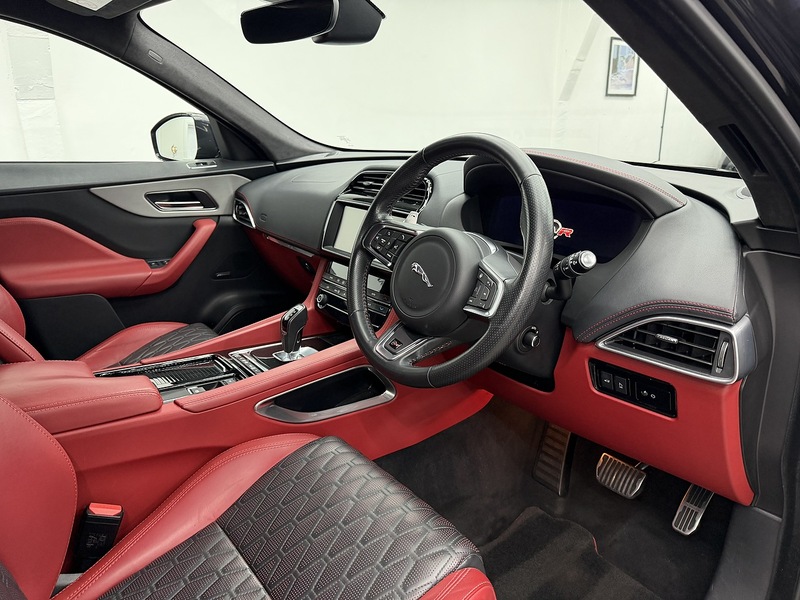 Used Jaguar F-Pace 2019 for sale - 77159055: Photo 16