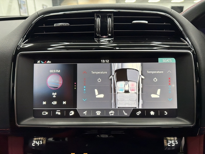 Used Jaguar F-Pace 2019 for sale - 77159055: Photo 33