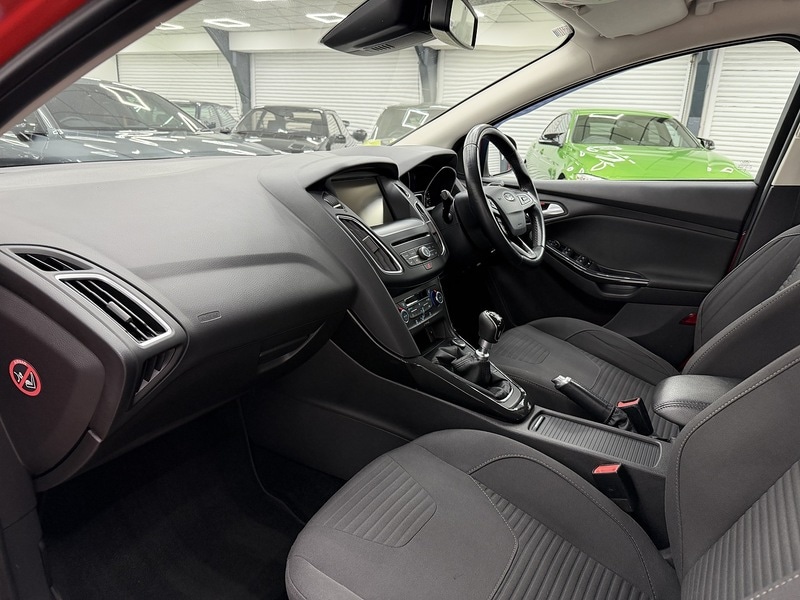 Used Ford Focus 2016 for sale - 76643011: Photo 19