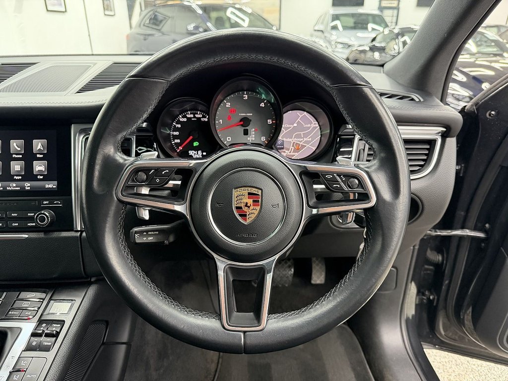 Used Porsche Macan 2017 for sale - 77232066: Photo 19