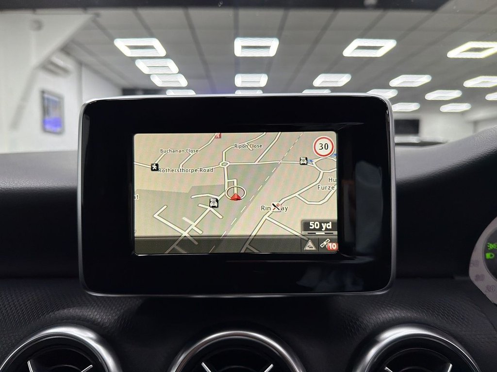 Used Mercedes-Benz A-Class 2014 for sale - 77195315: Photo 28