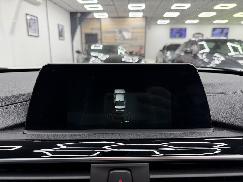 Used BMW 3 Series 2018 for sale - 76707255: Photo 34