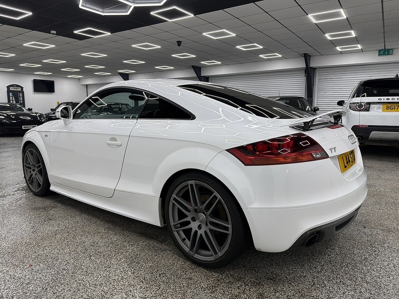 Used Audi TT 2011 for sale - 77167664: Photo 5