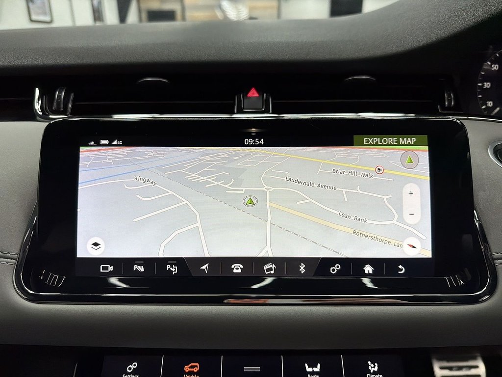 Used Land Rover Range Rover Evoque 2019 for sale - 77231907: Photo 31