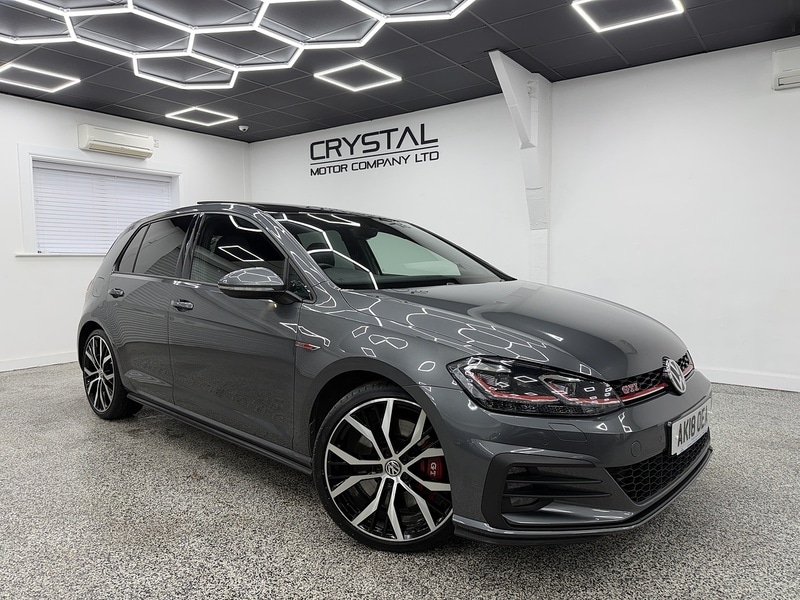 Used Volkswagen Golf 2018 for sale - 76707307: Photo 1