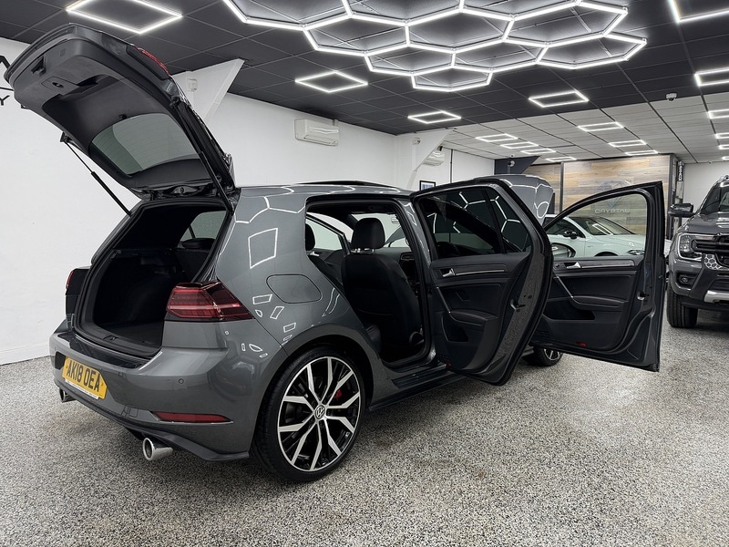 Used Volkswagen Golf 2018 for sale - 76707307: Photo 10