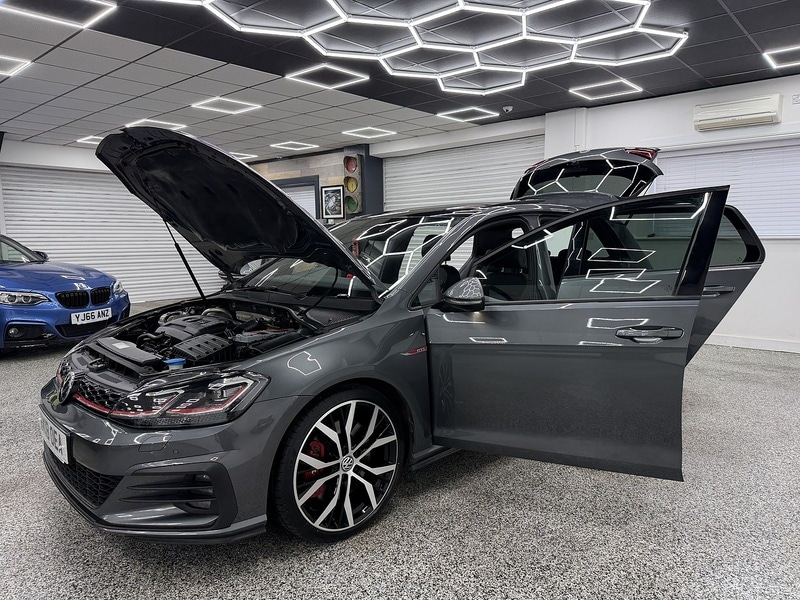 Used Volkswagen Golf 2018 for sale - 76707307: Photo 13