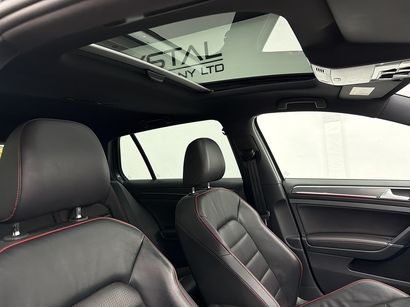 Used Volkswagen Golf 2018 for sale - 76707307: Photo 16