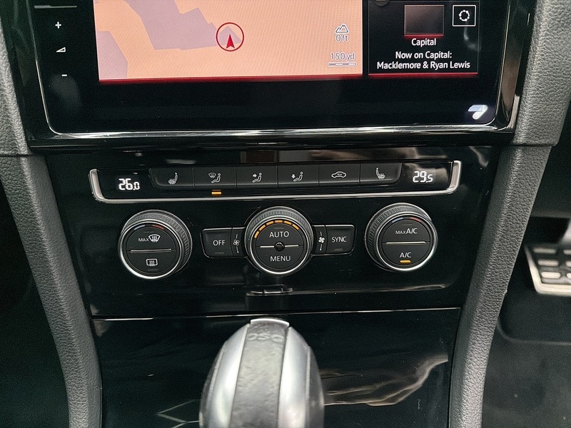 Used Volkswagen Golf 2018 for sale - 76707307: Photo 26