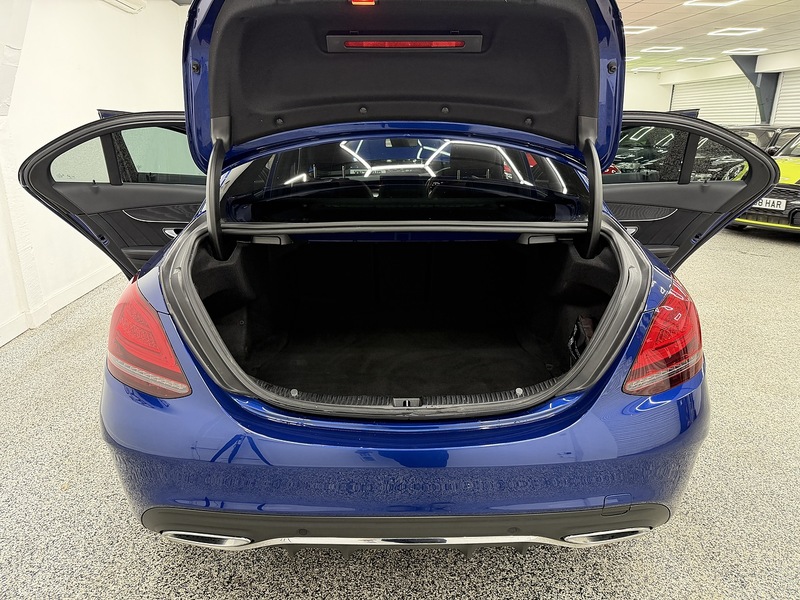 Used Mercedes-Benz C Class 2019 for sale - 76707238: Photo 11