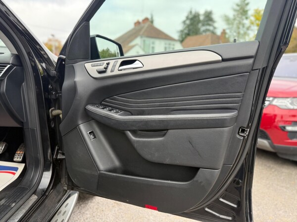 Used Mercedes-Benz M Class 2015 for sale - 76273816: Photo 8