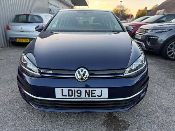 Used Volkswagen Golf 2019 for sale - 76191403: Photo 2