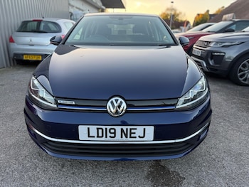 Used Volkswagen Golf 2019 for sale - 76191403: Photo 2