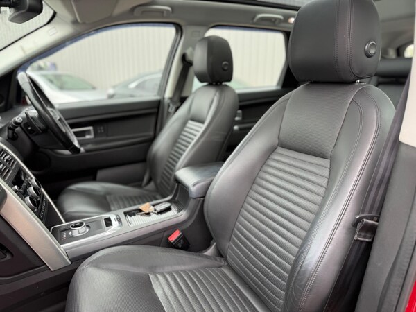 Used Land Rover Discovery Sport 2016 for sale - 76082393: Photo 31