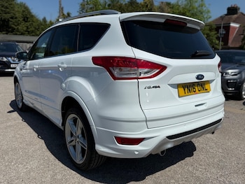 Used Ford Kuga 2016 for sale - 76064202: Photo