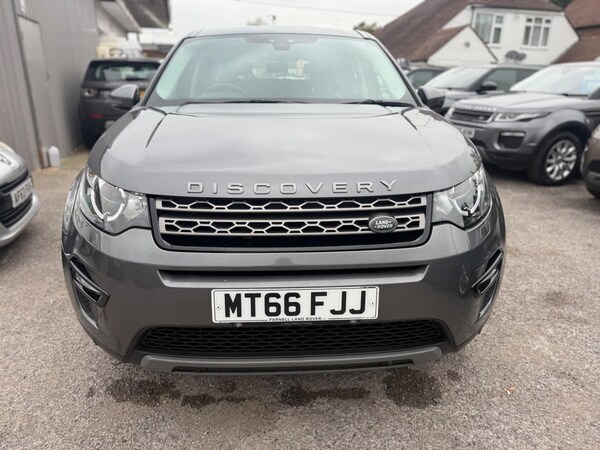 Used Land Rover Discovery Sport 2016 for sale - 76165199: Photo 2