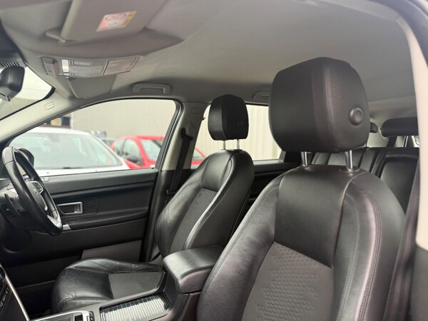 Used Land Rover Discovery Sport 2016 for sale - 76165199: Photo 34