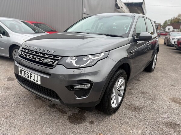 Used Land Rover Discovery Sport 2016 for sale - 76165199: Photo 3