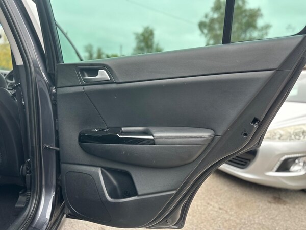 Used Kia Sportage 2017 for sale - 76211733: Photo 17