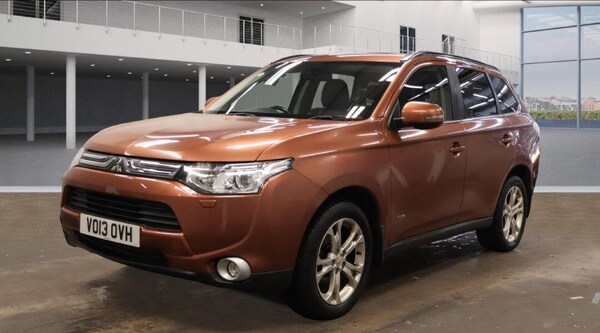 Used Mitsubishi Outlander 2013 for sale - 76191398: Photo 2