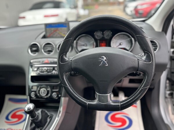 Used Peugeot 308 2013 for sale - 76165160: Photo 11