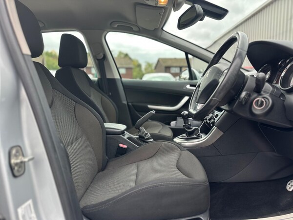 Used Peugeot 308 2013 for sale - 76165160: Photo 14