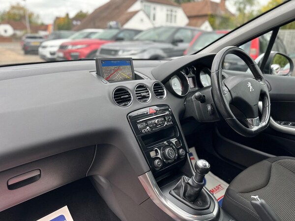 Used Peugeot 308 2013 for sale - 76165160: Photo 28