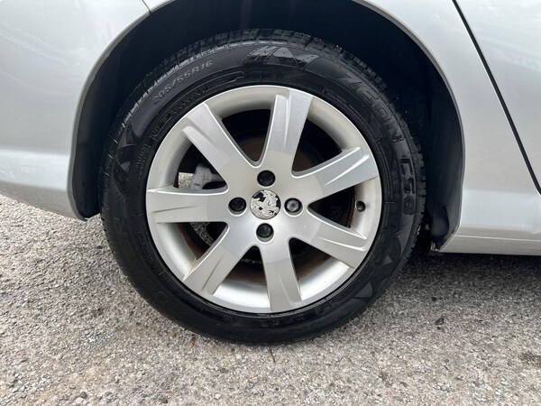 Used Peugeot 308 2013 for sale - 76165160: Photo 35